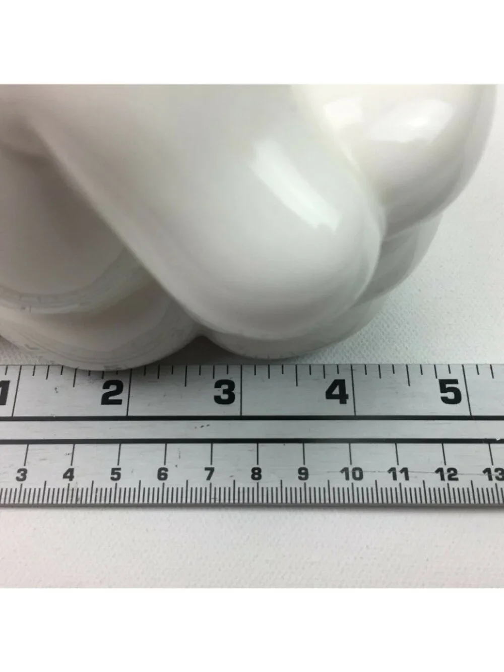 Disney Scattered Mickey Mouse Parts White Ceramic Glove 4 Toothbrush Holder